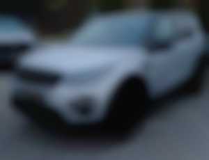 Land Rover Discovery Sport 2.0L TD4 HSE Luxury AT