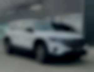 Mercedes-Benz EQB 250 Electric Art