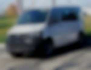 Volkswagen T6 Transporter 2.0 TDI DSG 4MOTION 7-MIESTNE