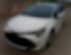 Toyota Corolla Combi 1.8 Hybrid e-CVT automat,kame...