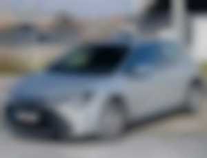 Toyota Corolla Hybrid, 72kW (2020)  AJ NA SPLÁTKY...