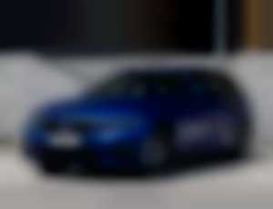 BMW Rad 3 Touring 330e PHEV AT