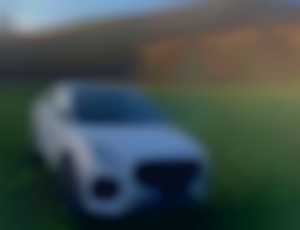 Jaguar E-Pace 2.0 I4 180k R-Dynamic Base AWD AT