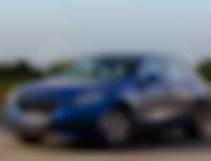 BMW Rad 1 118i Advantage  AJ NA SPLÁTKY