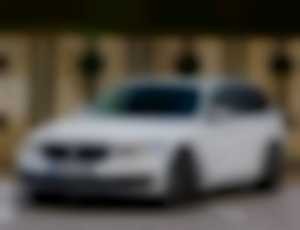 BMW Rad 5 Touring 540i xDrive 250kW  TOP STAV  P...