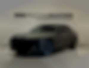 BMW M760e xDrive Sedan