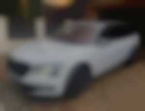 Škoda Superb Combi Combi 140kw Automat. LK - full...