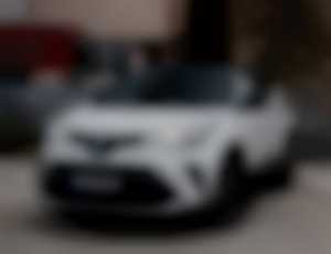 Toyota C-HR 1.8 Hybrid Selection E-CVT