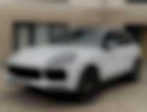 Porsche Cayenne 4x4 Platinum AT