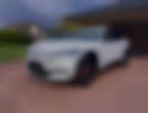 Ford Mustang Mach-E 75,7kWh Premium AWD STD