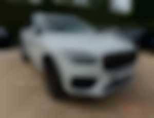 Volvo XC90 B5 AWD Momentum Pro