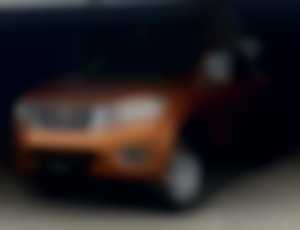 Nissan Navara DoubleCab dCi 190 Trek -1 AT