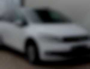 Volkswagen Touran 2.0 TDI DSG Highline Panorama Fu...