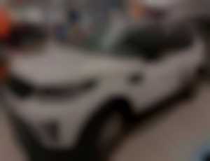 Land Rover Discovery 3.0D SDV6 306k HSE AWD AT