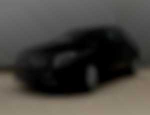 Mercedes-Benz GLA 180 AT