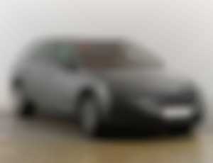 Skoda Superb 1.5 TSI, digi klima ,Infotainment