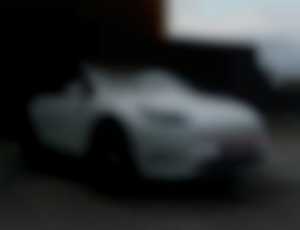 Tesla Model Y 75kWh Long Range AWD