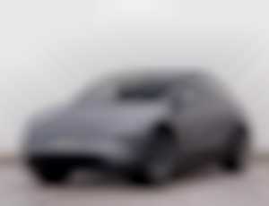 Tesla Model Y 2025 Launch 4x4 378kw  AJ NA SPLÁTK...