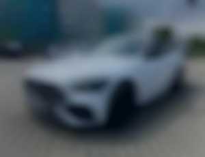 MERCEDES-BENZ C 220 d 4MATIC sedan