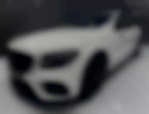 Mercedes-Benz E trieda Sedan 220 d 4MATIC AT