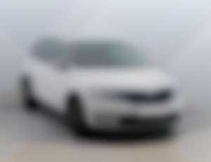 Skoda Rapid Spaceback 1.2 TSISpaceback , Tempomat