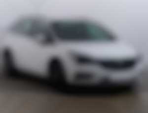 Opel Astra Caravan Classic 1.6 CDTI Serv.kniha, Te...