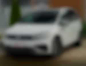 Volkswagen Touran 2.0 TDI HIGHLINE R-LINE 7-miest