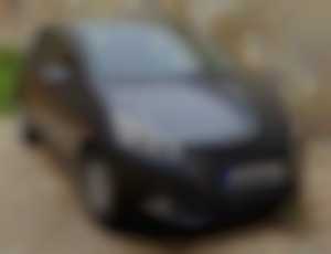 Peugeot 208  benzín 1,2  60kW  2014