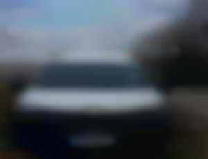 Renault Master Valník s plachtov 