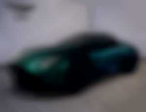 Aston Martin V8 Vantage Roadster  Malachite Green...