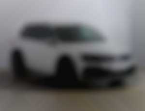 VW Tiguan R-Line 2.0 TDI Automat, Serv.kniha, Temp...