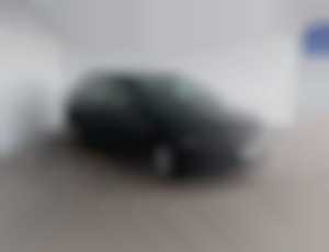 VW Golf 1.5 TSI Serv.kniha, Tempomat, Park. senzor...