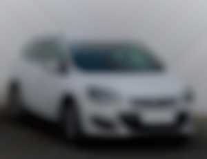 Opel Astra 1.6 CDTI, ČR,1.maj, Serv.kniha