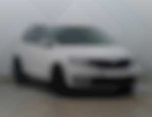 Skoda Rapid 1.2 TSIAmbition , ČR,1.maj