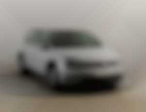 VW Golf 1.0 TSI Tempomat, Vyhř. sedaček