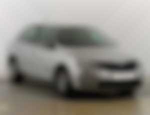 Skoda Rapid 1.4 TDIAmbition Plus , Park. senzory