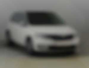 Skoda Rapid Spaceback 1.2 TSISpaceback , Xenony, T...