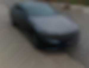 Mercedes E trieda Sedan 143 kw Automat. r.v. 1020... 