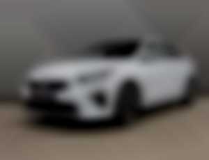 Kia Ceed 1.4 T-GDi Platinum AT