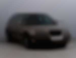 Hyundai Elantra 1.6, ČR,1.maj, Serv.kniha, Tažné