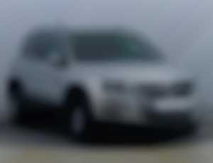 VW Tiguan 2.0 TDI, 4X4, Xenony, Tempomat