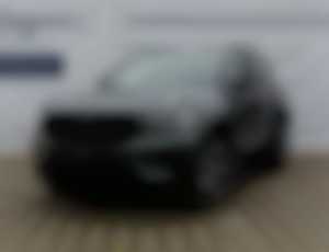 Volvo XC40 B3 (P) PLUS DARK AT FWD DCT