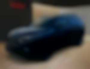 Osobné a úžitkové autá Toyota 2.5 HEV, Comfort s p... 