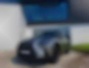 Lexus NX NX 350h AWD Prestige, Titánová Sonic, čie...