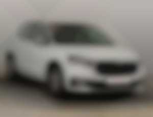 Skoda Fabia 1.0 TSI, Navi, Tempomat