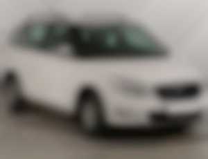 Skoda Fabia Base 1.2 TSI Serv.kniha, Tempomat, Par...