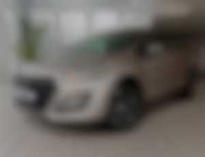 Hyundai i30 CW 1.6i MPI CVVT Family AT 