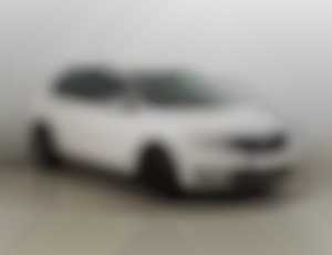 Skoda Rapid 1.2 TSI Tempomat, Park. senzory