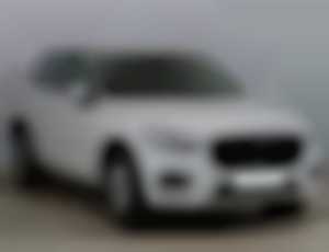 Volvo XC60 B4 AWDMomentum ,