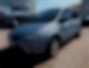 Ford Focus C-Max 1,6 TDCi M5 Ghia, xenóny, navigácia